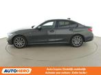 BMW 3 Serie 320 320i M Sport (année de construction 2019), Autos, Cuir, Argent ou Gris, https://public.car-pass.be/vhr/84cd924b-72ad-4d85-b47a-602241c732ee