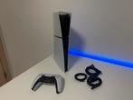PS5 Slim Digital (1 To) + 1 manette + câbles, Consoles de jeu & Jeux vidéo, Consoles de jeu | Sony PlayStation 5, Enlèvement, Comme neuf