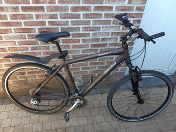Sportieve trekking fiets Granville beschikbaar voor biedingen