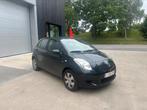 Toyota Yaris 1.4 diesel 378.000 km 2007 euro 4, Auto's, Toyota, Stof, Zwart, Zwart, 5 deurs