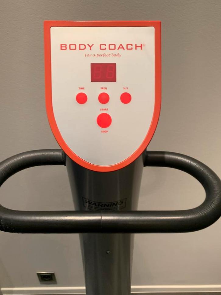 Body Coach for a perfect body, Sport en Fitness, Fitnessapparatuur, Gebruikt, Trilplaat, Armen, Benen, Borst, Buik, Rug, Metaal