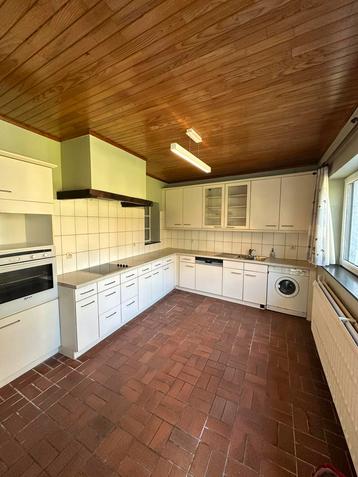 Keuken met nieuwe vaatwas Siemens te koop beschikbaar voor biedingen