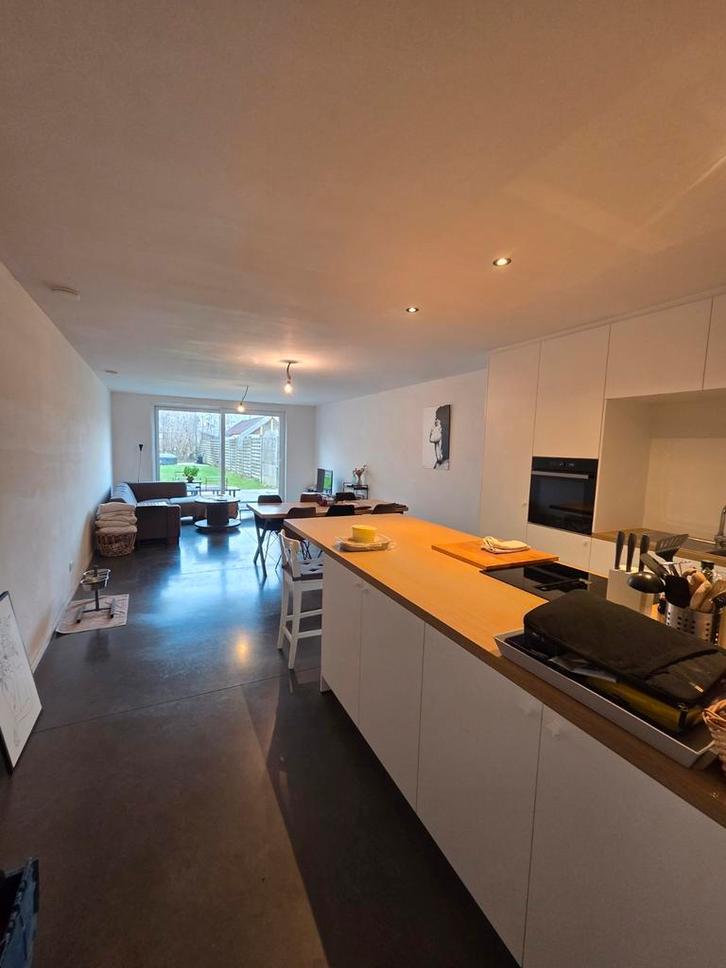 Vernieuwde rijwoning te huur Roeselare, Immo, Huizen te huur