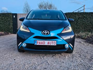 Toyota aygo 1.0 _ 51kw _ 1ère main _ GPS _ CAMERA _ airco !! beschikbaar voor biedingen
