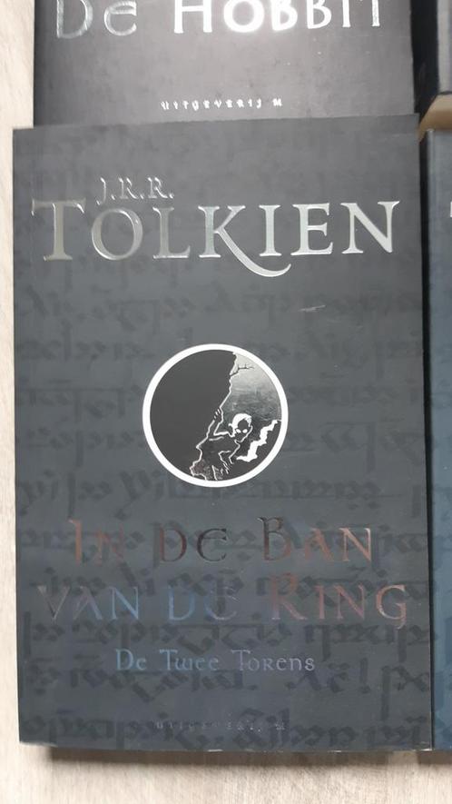 J.R.R. Tolkien - De twee torens, Boeken, Fantasy, Zo goed als nieuw, Ophalen of Verzenden