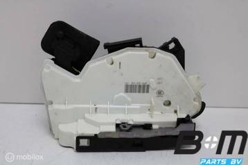 Portierslot rechts achter VW Golf 7 5K4839016R beschikbaar voor biedingen