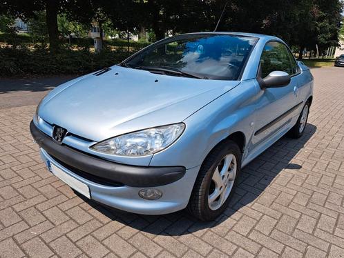 Peugeot 206 • 1.6 ess. • cabriolet • 11/2001 • 189.000 km, Auto's, Peugeot, Particulier, ABS, Airbags, Boordcomputer, Centrale vergrendeling
