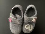 Pantoffels kitzbuhel maat 26, Kinderen en Baby's, Babykleding | Schoentjes en Sokjes, Ophalen of Verzenden, Gebruikt