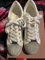 prachtige sneakers Kurt Geiger vol strassen 39, Kleding | Dames, Kurt geiger, Wit, Nieuw, Ophalen of Verzenden