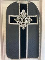 Zwarte kazuifel priester pre Vat. II antiek, Ophalen of Verzenden