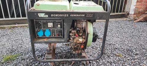 Build Worker 3kw dieselgenerator is defect, Doe-het-zelf en Bouw, Aggregaten, Ophalen