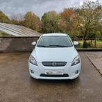 KIA CEED
Diesel 1.6
Année 2008

158000 km, Auto's, Kia, Voorwielaandrijving, 4 cilinders, 1589 cc, Leder en Stof