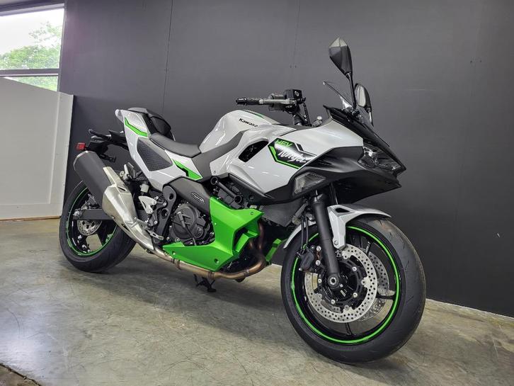 PROMO Kawasaki Ninja / Z7 Hybrid (4j garantie & assistance), Motoren, Motoren | Kawasaki, Bedrijf, Naked bike, meer dan 35 kW