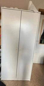 Kleerkast 1 jaar gebruikt op kot, Ophalen, Zo goed als nieuw