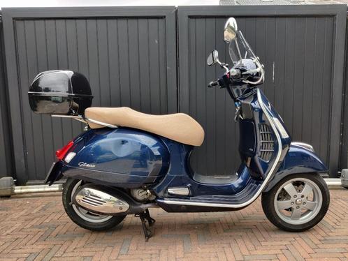 Vespa GTS 125cc Midnight Blue, Motoren, Motoren | Piaggio, Particulier, Scooter, 11 kW of minder, 1 cilinder, Minimaal motorrijbewijs A1