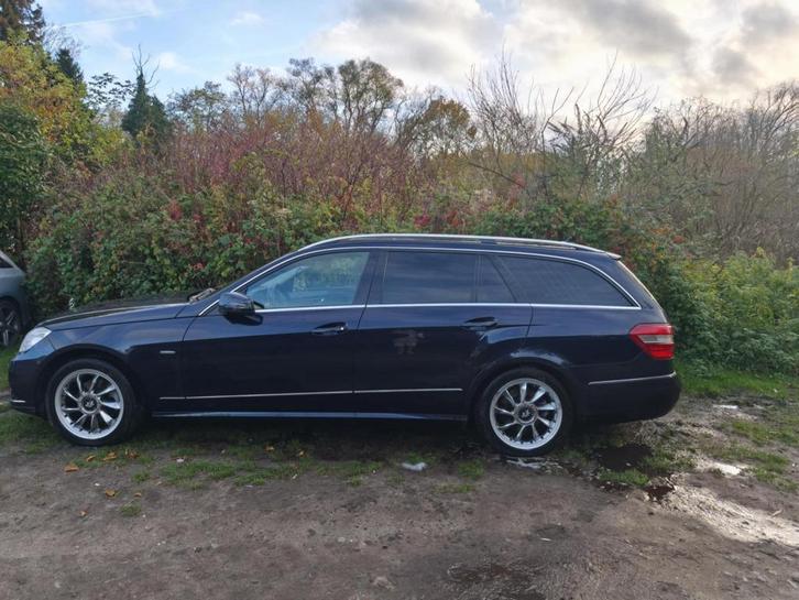 Voiture moteur HS, Auto's, Mercedes-Benz, Particulier, E-Klasse, Aangepast voor mindervaliden, ABS, Adaptieve lichten, Adaptive Cruise Control