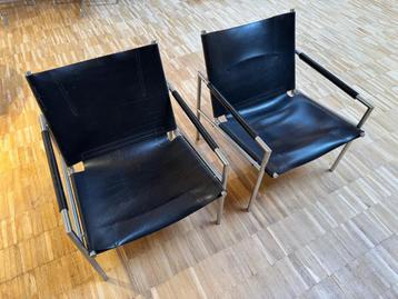 2x SPECTRUM Martin Visser fauteuil SZ02 beschikbaar voor biedingen