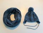 Blauwe sjaal en muts kind, Enfants & Bébés, Vêtements de bébé | Bonnets, Écharpes & Moufles, Enlèvement, Comme neuf, Bonnet