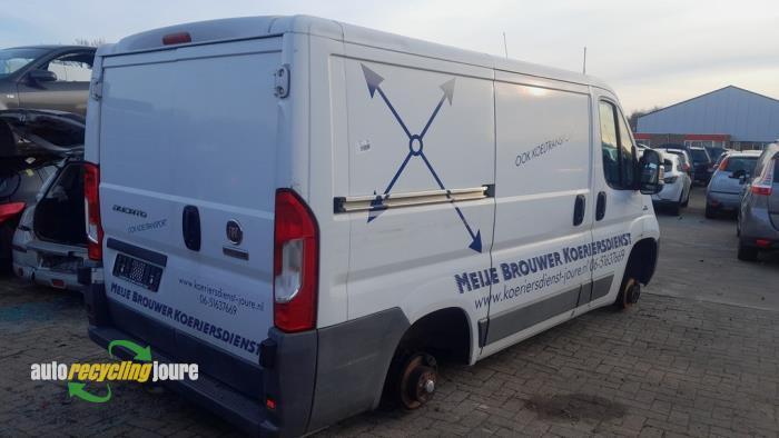 Trekhaak van een Fiat Ducato, Auto-onderdelen, Ophanging en Onderstel, Fiat, Gebruikt, 3 maanden garantie