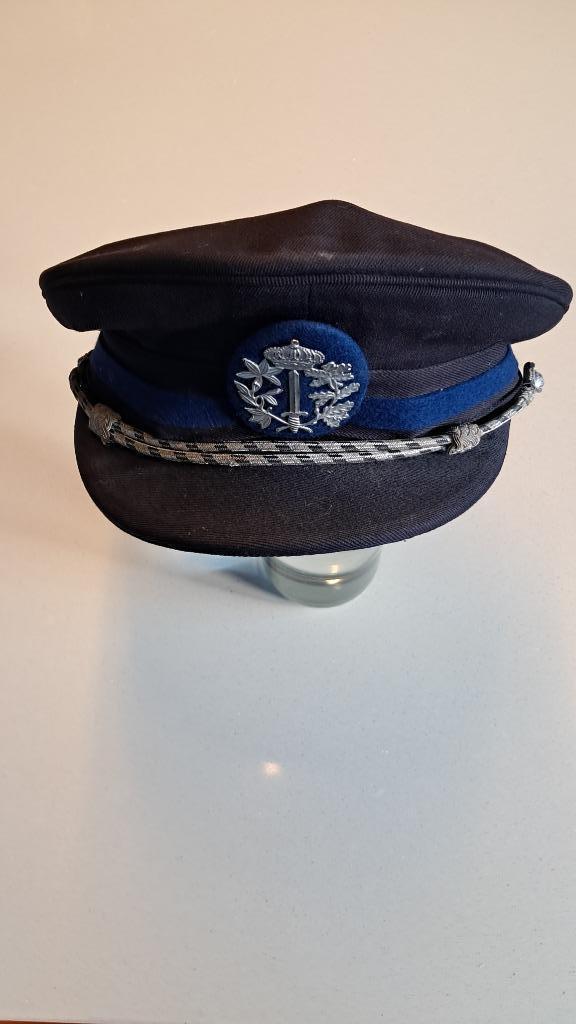 BELGIQUE - KEPI DE POLICIER, Collections, Objets militaires | Général, Gendarmerie, Enlèvement ou Envoi