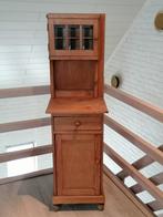 Smal rustiek houten kastje, Antiek en Kunst, Antiek | Meubels | Kasten, Ophalen