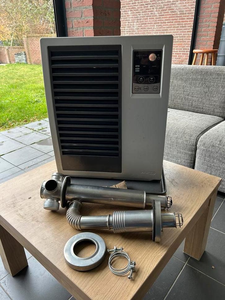Zibro Gevelkachel FF30 petroleumkachel, Huis en Inrichting, Kachels, Zo goed als nieuw, Gevelkachel, Ophalen