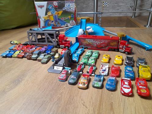 Lot de Cars  31€, Enfants & Bébés, Jouets | Véhicules en jouets, Utilisé, Enlèvement ou Envoi