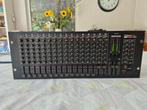 Roland M-160 Line Mixer, Ophalen of Verzenden, Gebruikt, 10 tot 20 kanalen, Microfooningang