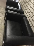 Cassina lc3 leer Corbusier Perriand zetel, Huis en Inrichting, Ophalen, Nieuw, Metaal