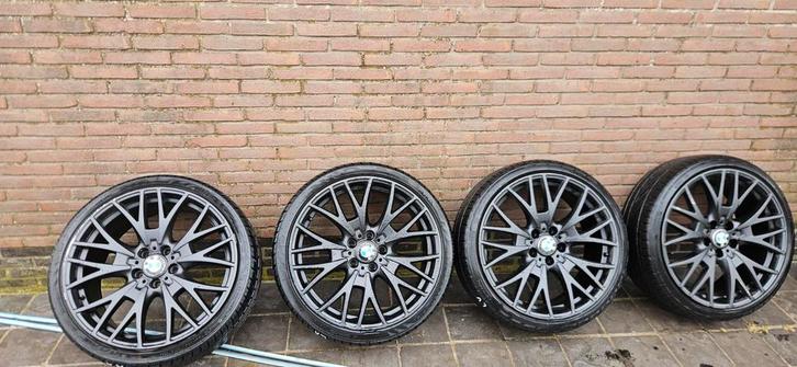 BMW 20 inch velgen plus banden, Auto-onderdelen, Banden en Velgen, Band(en), 20 inch, Gebruikt, Ophalen