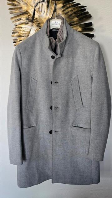 Stijlvolle grijze mantel van ZARA – maat S, als nieuw! beschikbaar voor biedingen