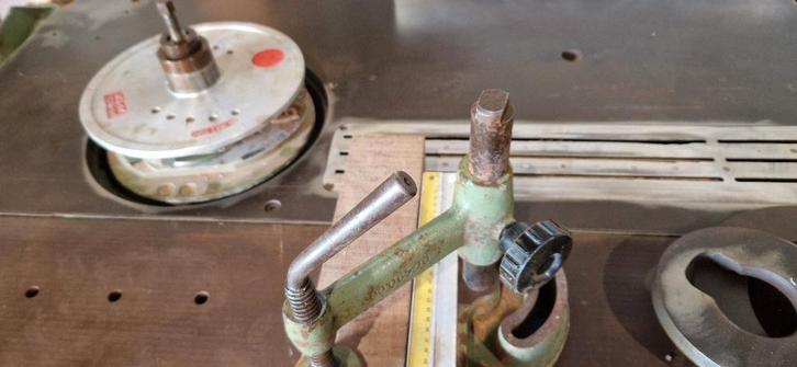 scie à panneaux avec topia 3,20 mm L, Bricolage & Construction, Outillage | Scies mécaniques, Utilisé, Scie circulaire, 1200 watts ou plus