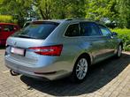 Skoda Superb Automaat Euro6b Veel Opties Gekeurd, Auto's, Stof, 4 cilinders, 1600 cc, 5 deurs