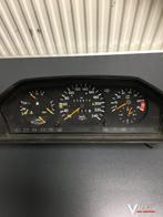 Mercedes W124  1992    Benzine        124 542 7469    Km Tel, Ophalen of Verzenden, Gebruikt