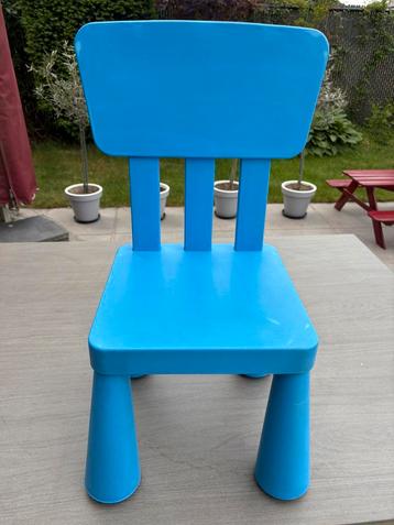 Blauwe kinderstoel Ikea Mannut beschikbaar voor biedingen
