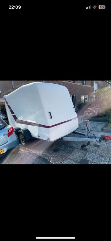 Van hooff gesloten tandemasser.  H3416 ) Rebel )  beschikbaar voor biedingen