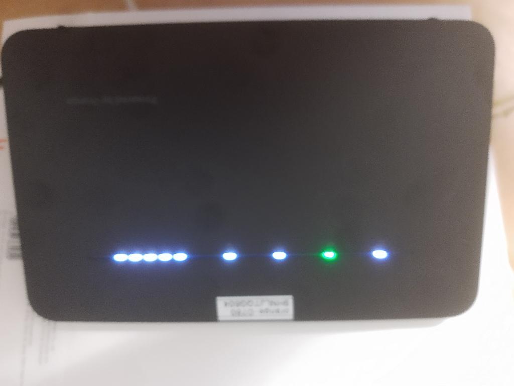 Modem/routeur HUAWEI 4G+ B535, Computers en Software, Routers en Modems, Zo goed als nieuw, Router met modem, Ophalen