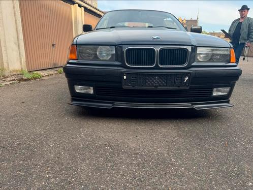 Bmw e36 originele bumper met oem Rieger  lipspoiler, Auto-onderdelen, Carrosserie, Bumper, BMW, Ophalen