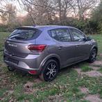 Dacia Sandero: 5.700 km+ VEEL opties+ garantie+ quasi nieuw!, Auto's, Voorwielaandrijving, Stof, Euro 6, 67 kW
