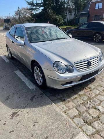 Mercedes-Benz C-CLASS 200 Coupe Sport Kompressor (bj 2003) beschikbaar voor biedingen