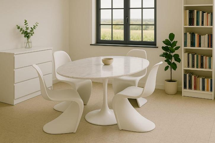 Mooie Eero Saarinen Tuliptafel in cararamarmer -, Antiek en Kunst, Curiosa en Brocante, Ophalen