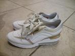 Schoenen DL Sport, Wit, Ophalen of Verzenden, Zo goed als nieuw, Sneakers
