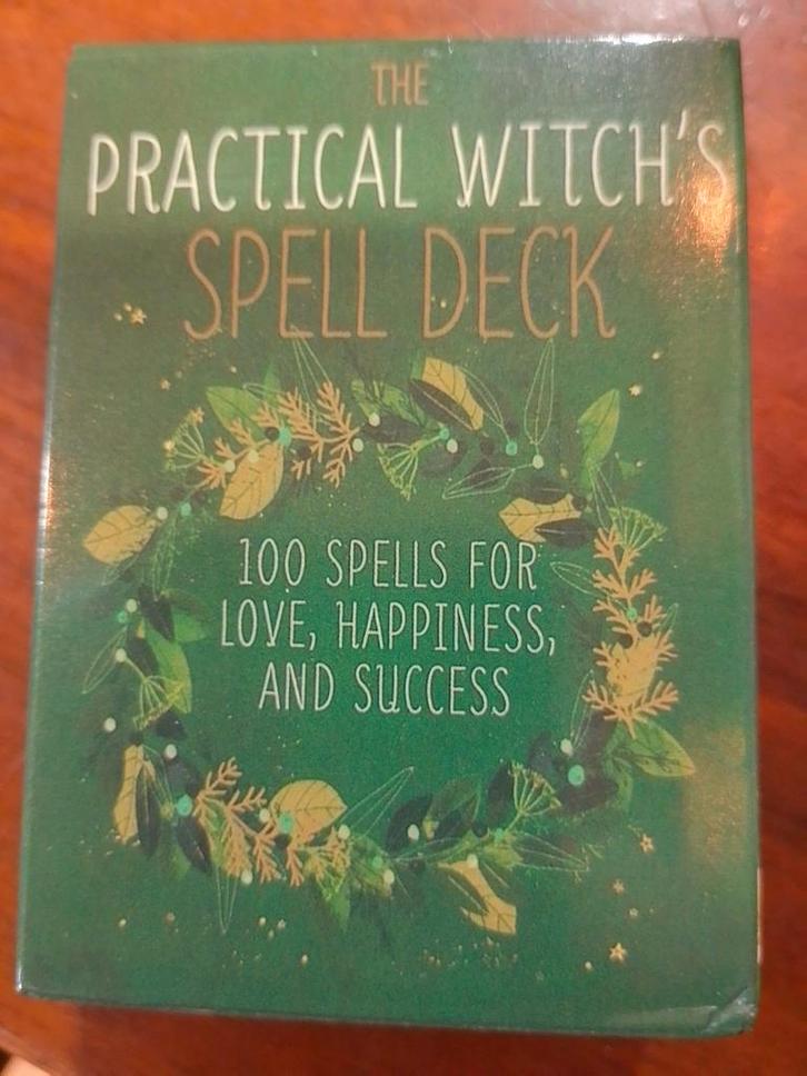 The practical witch's spell deck, Hobby en Vrije tijd, Overige Hobby en Vrije tijd, Ophalen of Verzenden