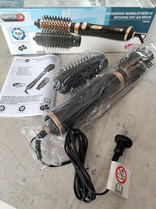Brosse a cheveux rotative., Handtassen en Accessoires, Uiterlijk | Haarverzorging, Ophalen of Verzenden