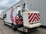 Renault master 3.0 diesel hoogwerker lift met 135000 km, Auto's, Bestelwagens en Lichte vracht, Stof, 2953 cc, 4 cilinders, Renault