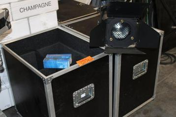 Projecteur de Théâtre & Concert beschikbaar voor biedingen