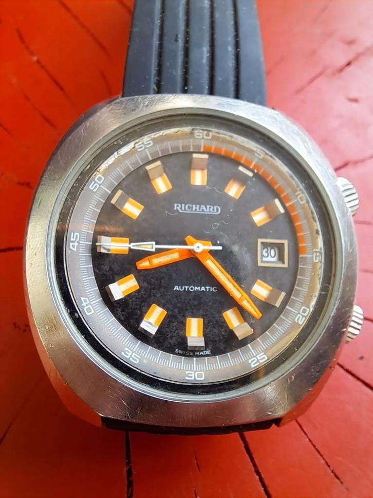 Richard montre de plongee, Bijoux, Sacs & Beauté, Montres | Hommes, Utilisé, Enlèvement ou Envoi