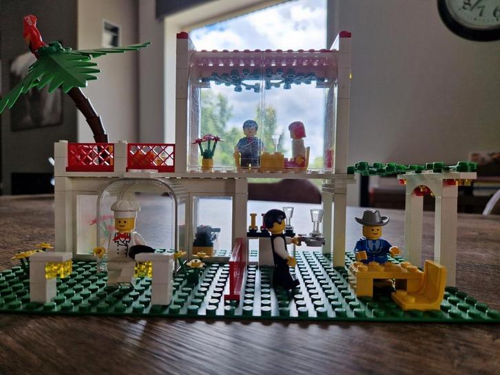 Lego 6376 Breezeway cafe, Kinderen en Baby's, Speelgoed | Duplo en Lego, Gebruikt, Lego, Ophalen