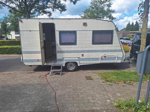 Caravan te koop, Caravans en Kamperen, Caravans, Particulier, tot en met 3, Vast bed, Douche, Serviceluik, Ophalen