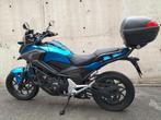Honda NC750X, Motoren, 750 cc, 2 cilinders, Handvatverwarming, Motorrijbewijs A